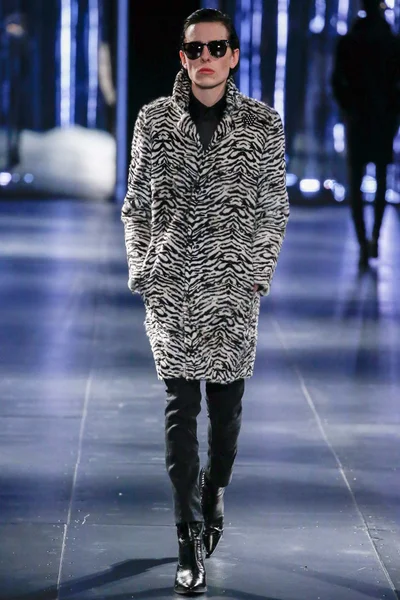 Look 21
